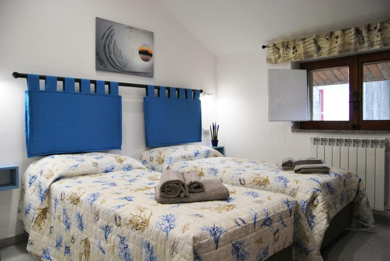Jazz & Blues Apartments Near " Sentiero Degli Dei " อาเจโรลา ภายนอก รูปภาพ